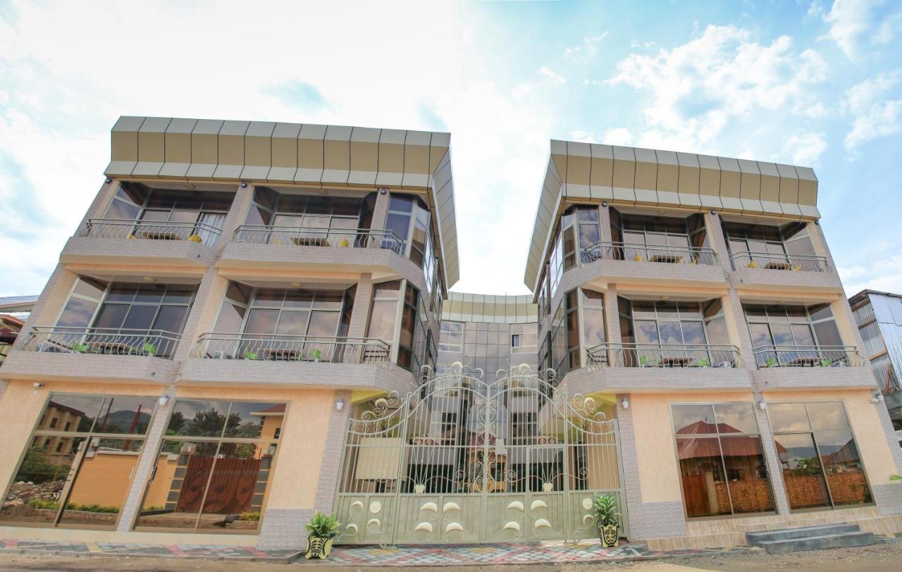 Tigers'S Apartment Hotel Bujumbura Bagian luar foto