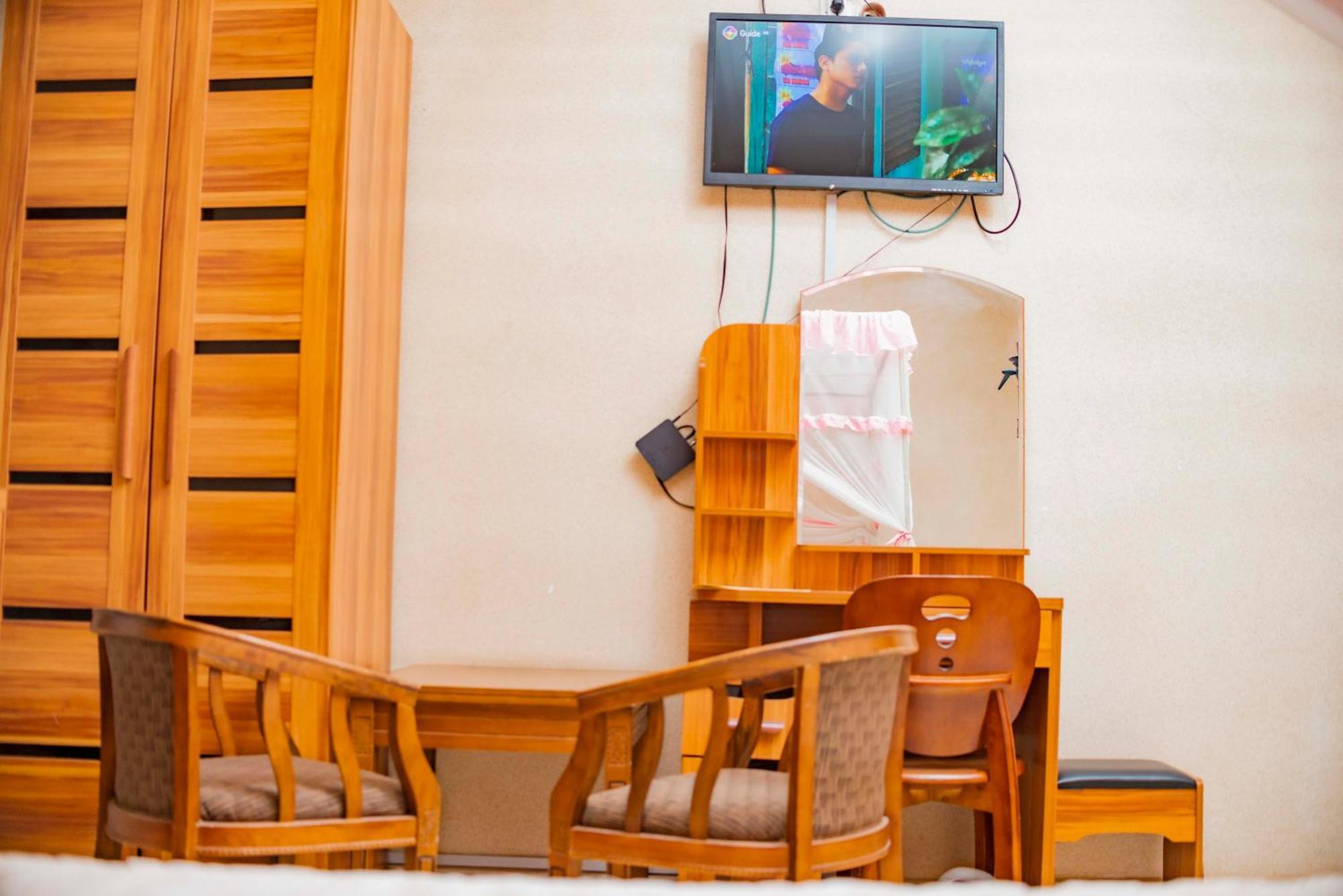 Tigers'S Apartment Hotel Bujumbura Bagian luar foto