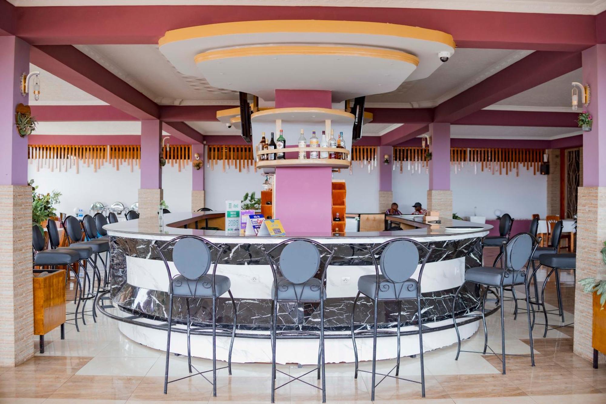 Tigers'S Apartment Hotel Bujumbura Bagian luar foto