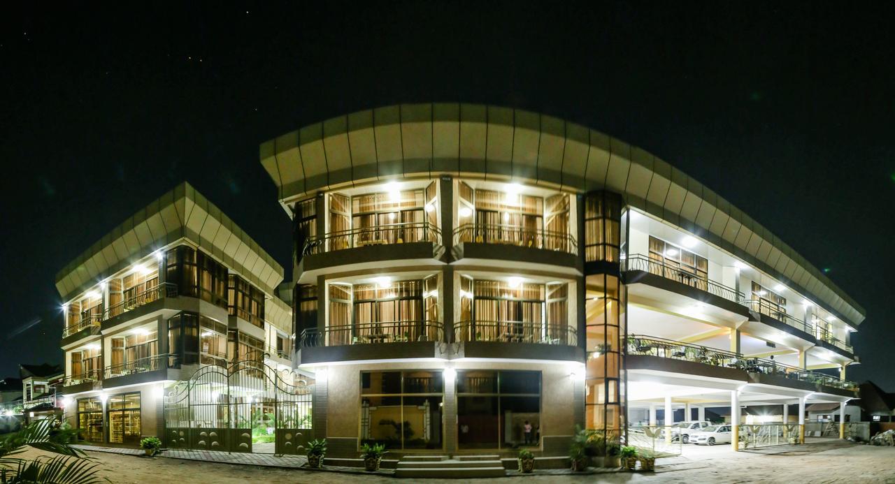 Tigers'S Apartment Hotel Bujumbura Bagian luar foto