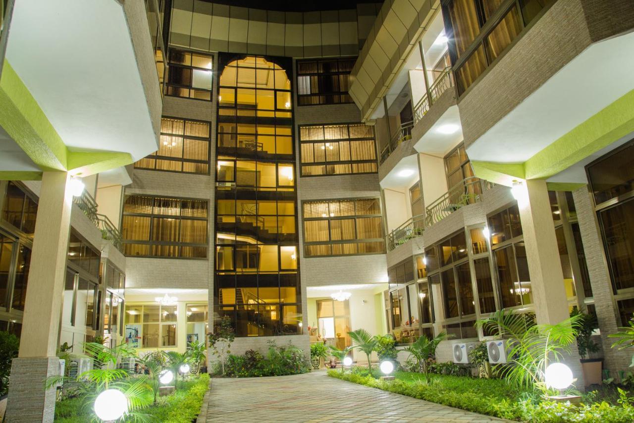 Tigers'S Apartment Hotel Bujumbura Bagian luar foto